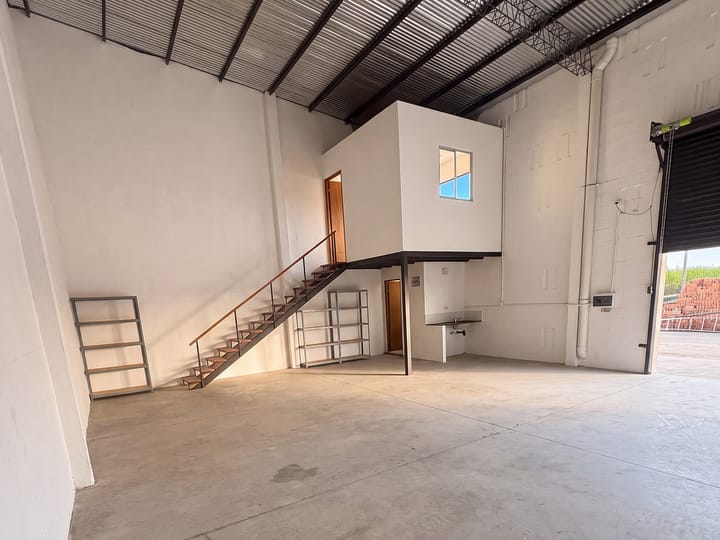 Nave industrial disponible en EasyPark II — foto 3